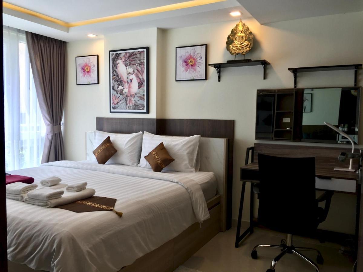 Luxury Business Suits In Grand Avenue By Pattaya City Estates Exteriér fotografie