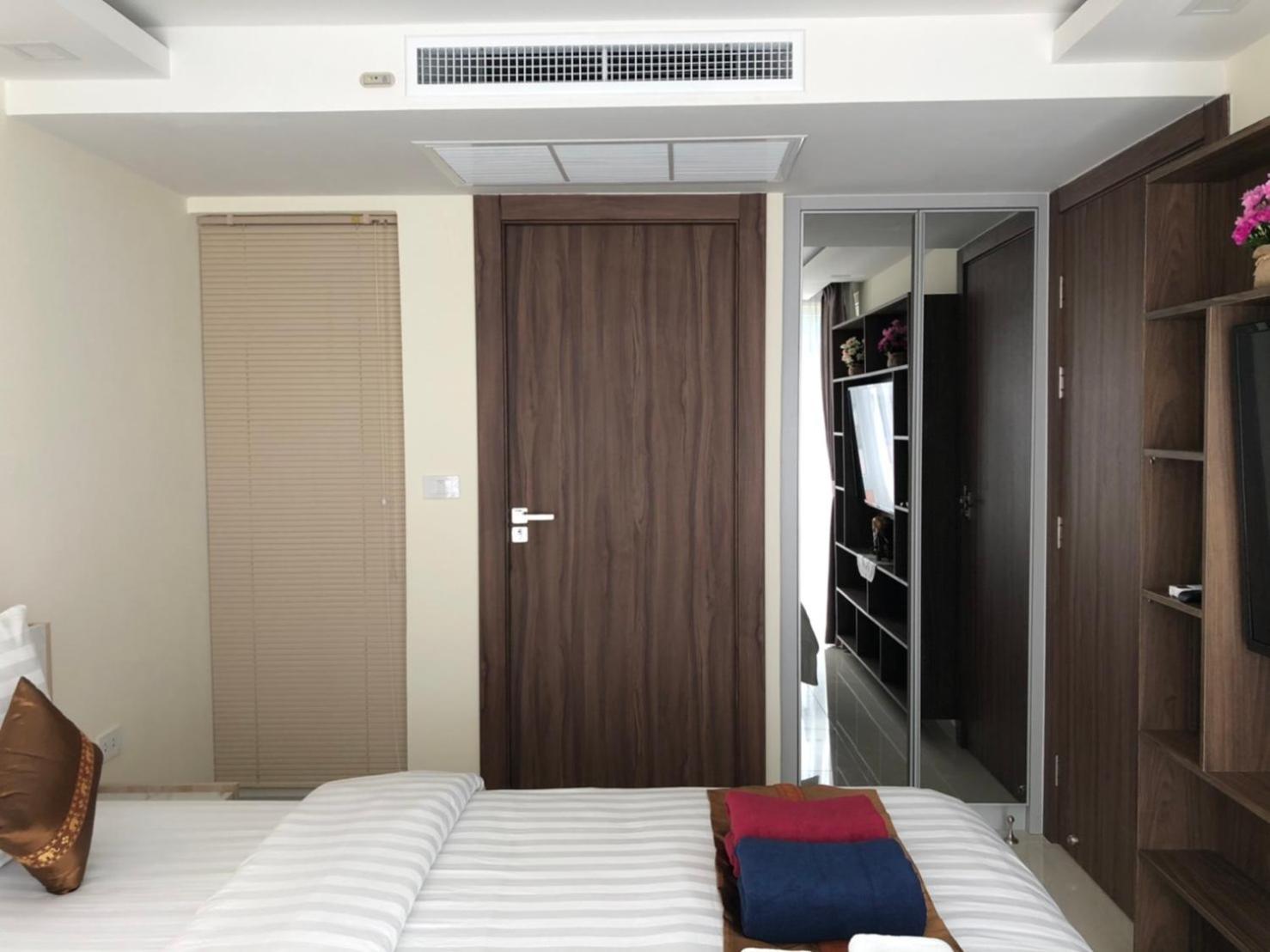 Luxury Business Suits In Grand Avenue By Pattaya City Estates Exteriér fotografie