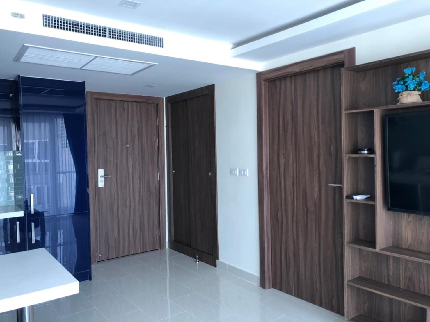 Luxury Business Suits In Grand Avenue By Pattaya City Estates Exteriér fotografie