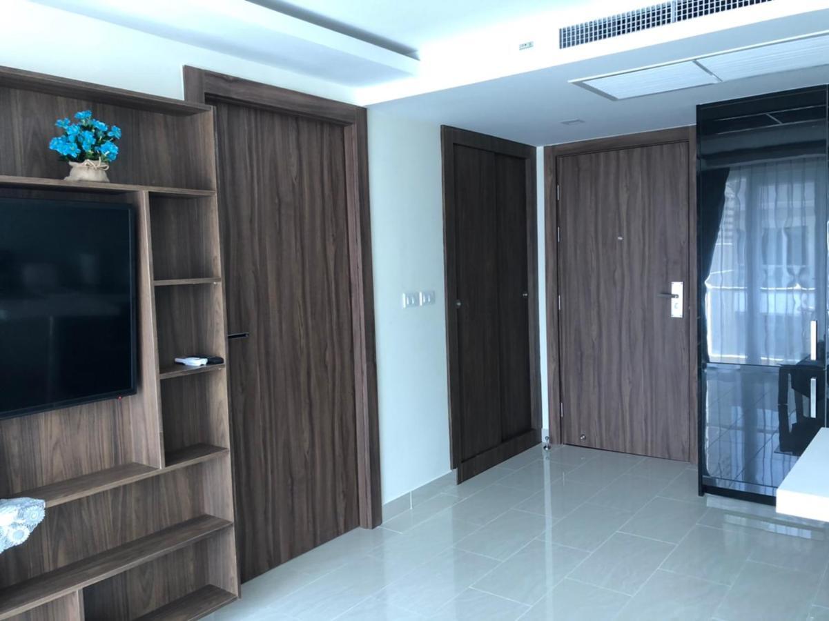 Luxury Business Suits In Grand Avenue By Pattaya City Estates Exteriér fotografie
