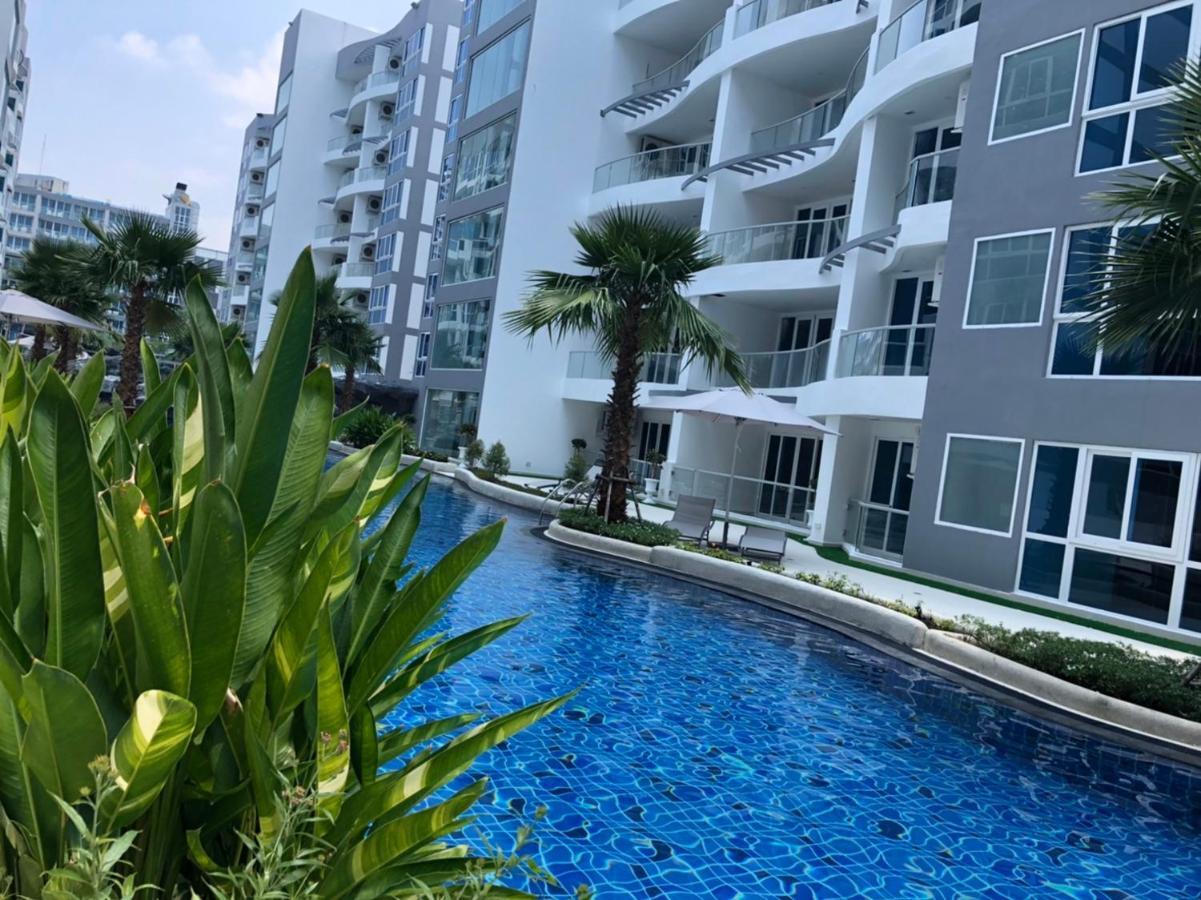 Luxury Business Suits In Grand Avenue By Pattaya City Estates Exteriér fotografie