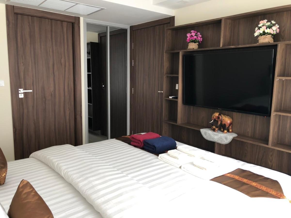 Luxury Business Suits In Grand Avenue By Pattaya City Estates Exteriér fotografie